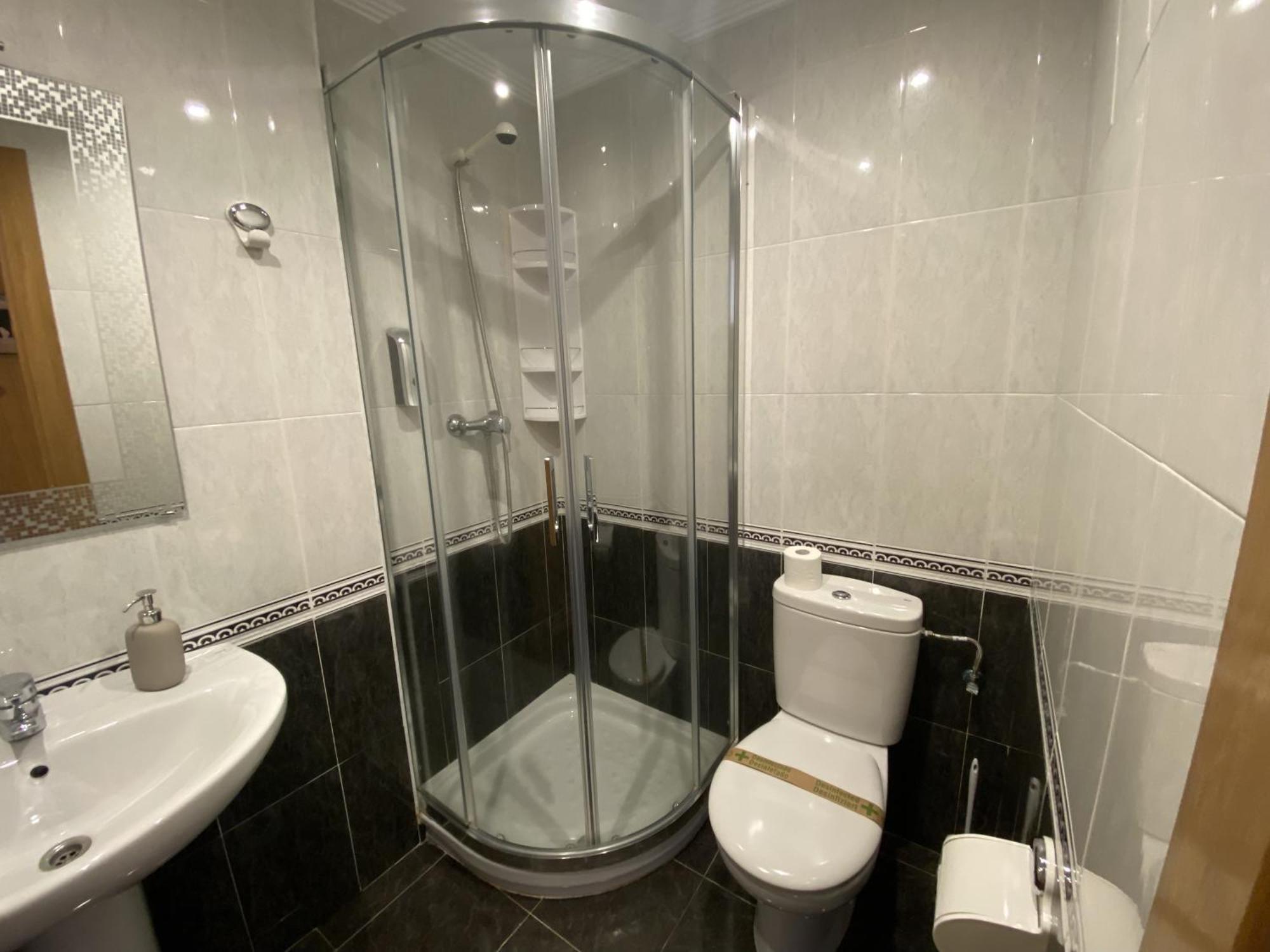 Clarens Guesthouse Cangas De Narcea Exterior foto