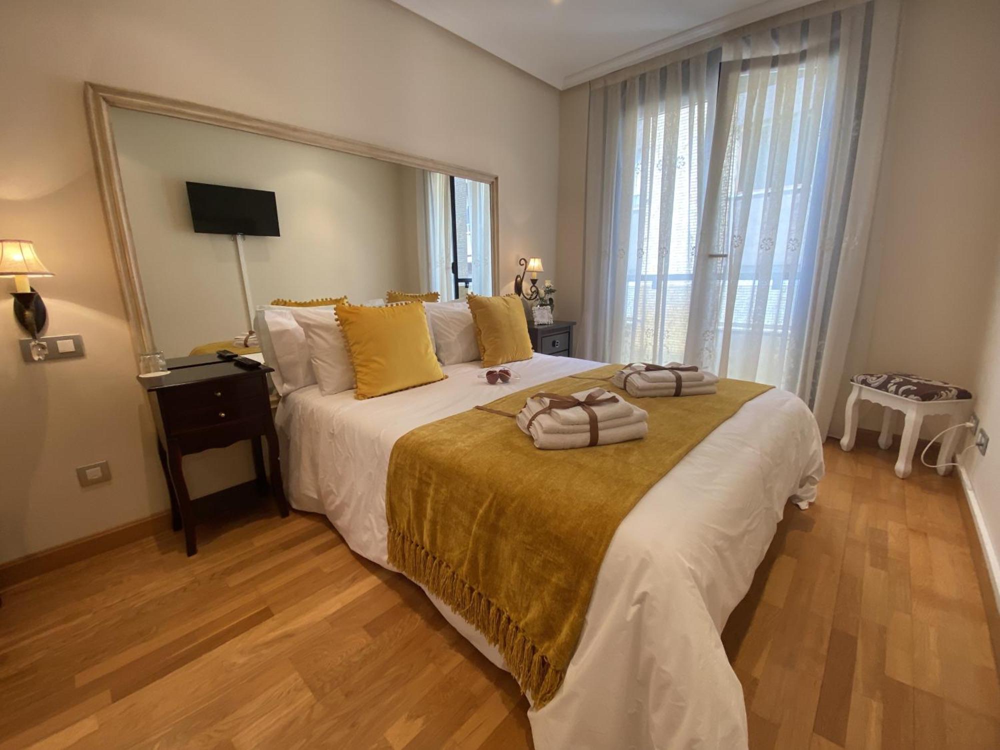 Clarens Guesthouse Cangas De Narcea Exterior foto